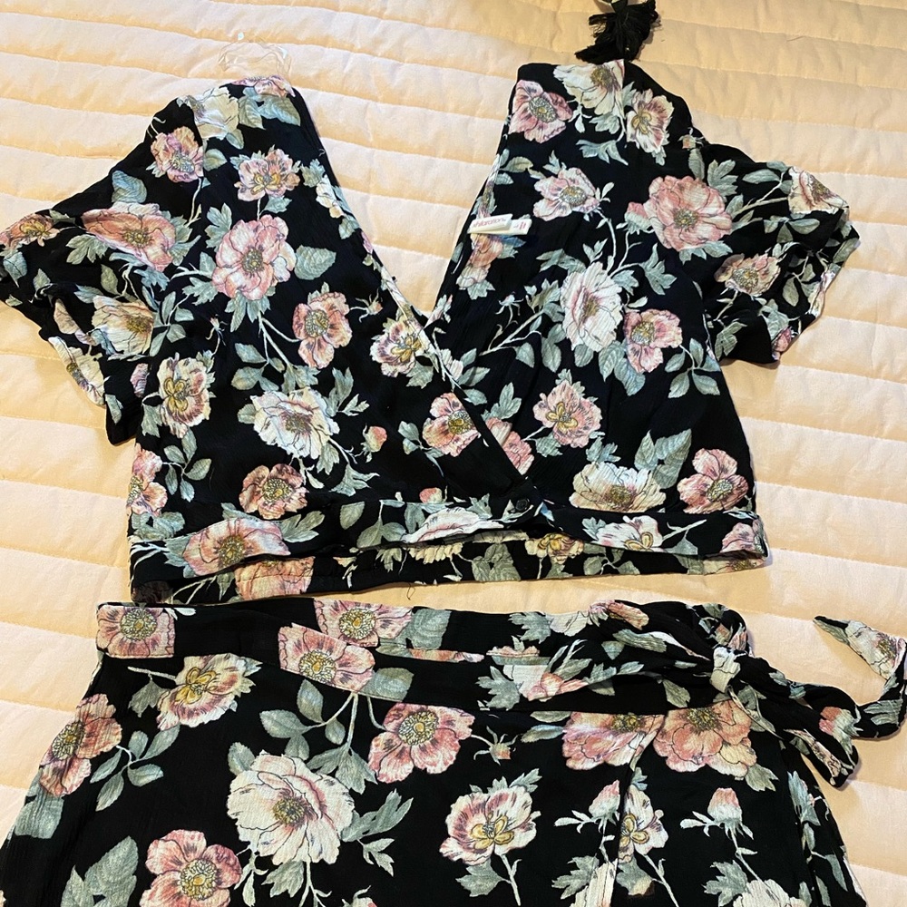 Floral matching set